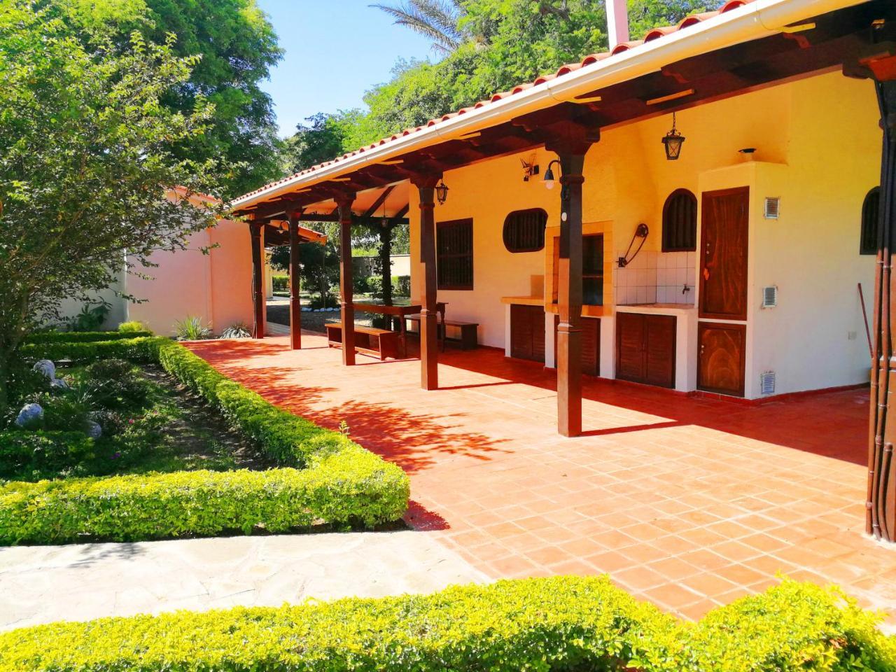 Warnes Los Jazmines Hotel Resort מראה חיצוני תמונה