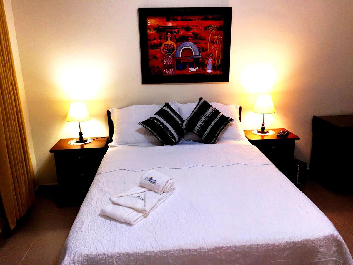 Warnes Los Jazmines Hotel Resort מראה חיצוני תמונה