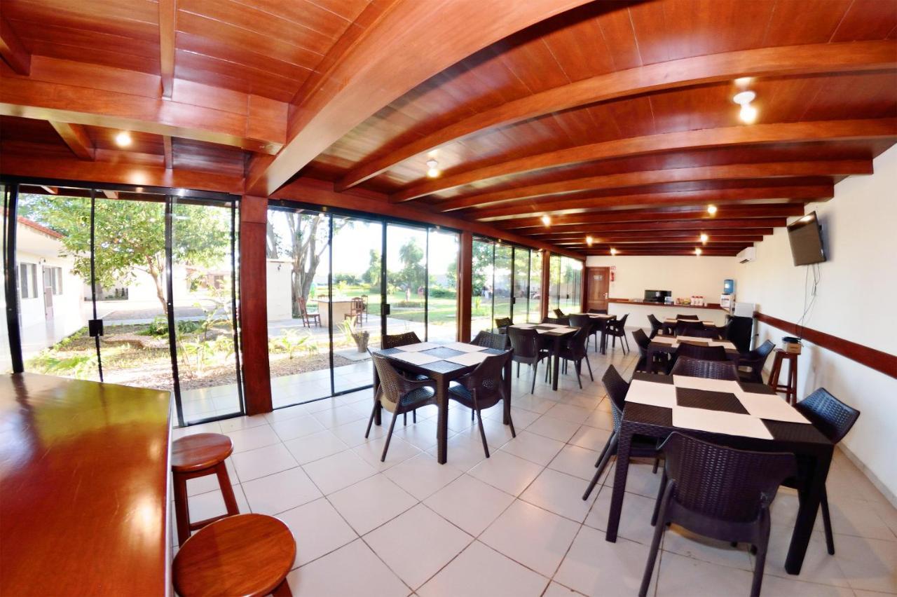 Warnes Los Jazmines Hotel Resort מראה חיצוני תמונה
